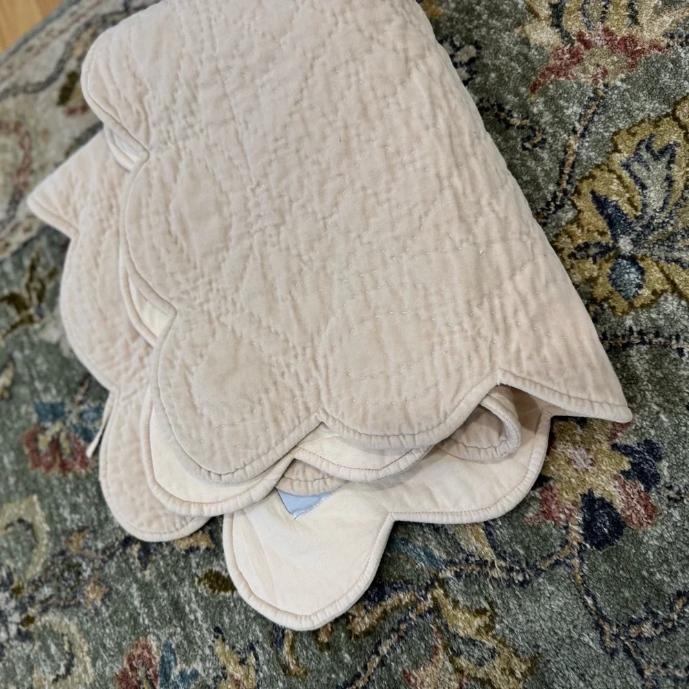 Cotton On Velvet Stitched Pillowcase 29” X22”
